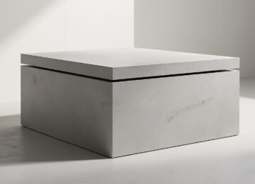découvrez notre urne funéraire en béton 76x76 alliant solidité et élégance, idéale pour sécuriser et embellir votre caveau avec durabilité et style.